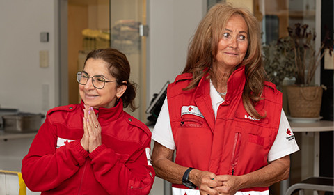 Red Cross volunteers at NTS Retail